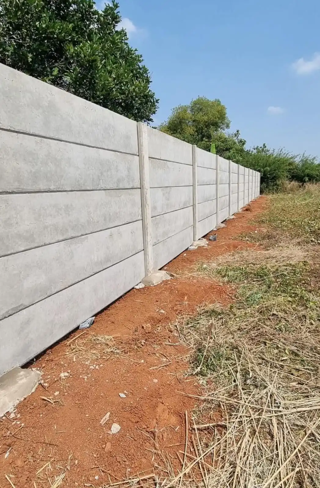 Pengiriman dan Pemasangan Pagar Panel