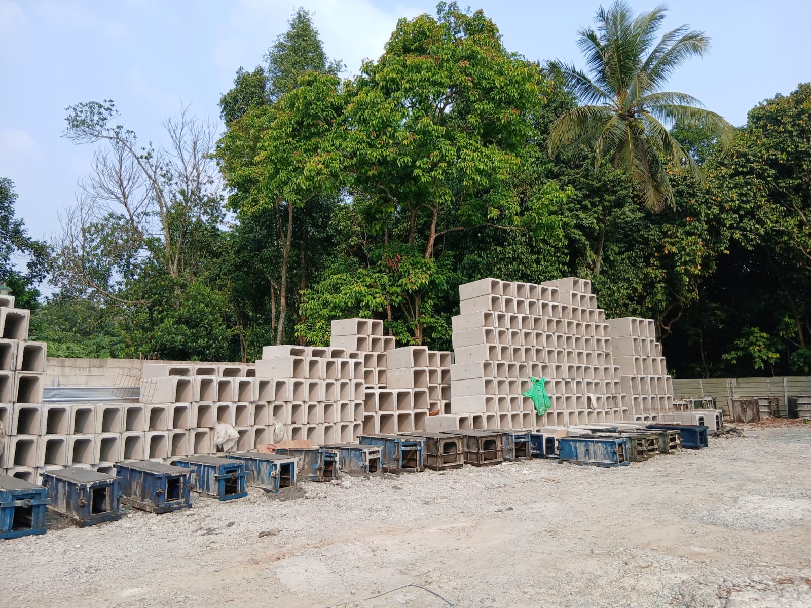 Proyek Precast Indojaya